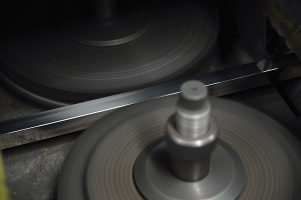 <a href='/xyw304bxgg.htm' class='keys' title='點擊查看關于304不銹鋼管的相關信息' target='_blank'>304不銹鋼管</a>拋光