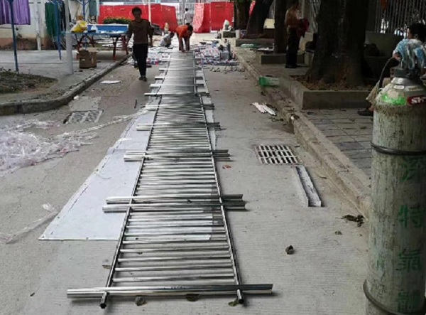 深圳市福田區(qū)市政304不銹鋼管護(hù)欄換新項(xiàng)目 深圳市福田區(qū)市政304不銹鋼管護(hù)欄換新項(xiàng)目